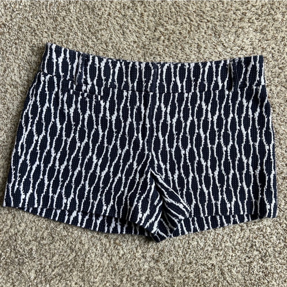 🦋 LOFT Blue White The Riviera Short Shorts Casual Formal Vacation 4